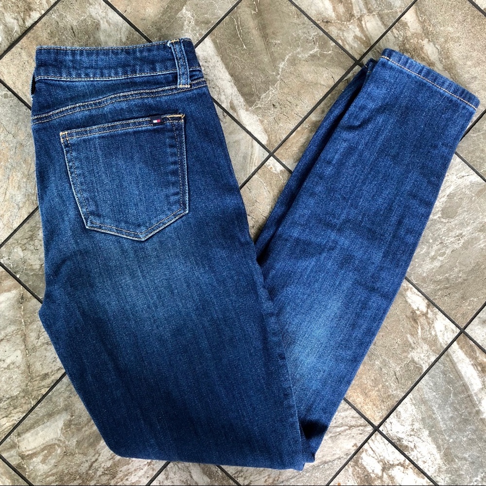 Tommy Hilfiger | Dark Wash Skinny Jeans Size 4